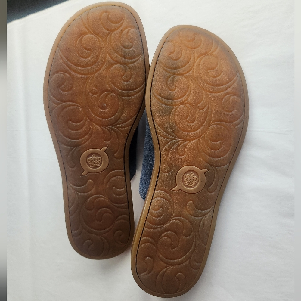 Born Sandals Size 10 Blue Suede Leather Toe Flat Slip On Comfortable Walking - Picture 7 of 9